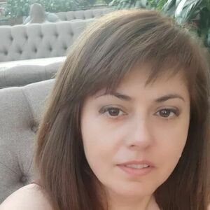 Young woman looking for man photo